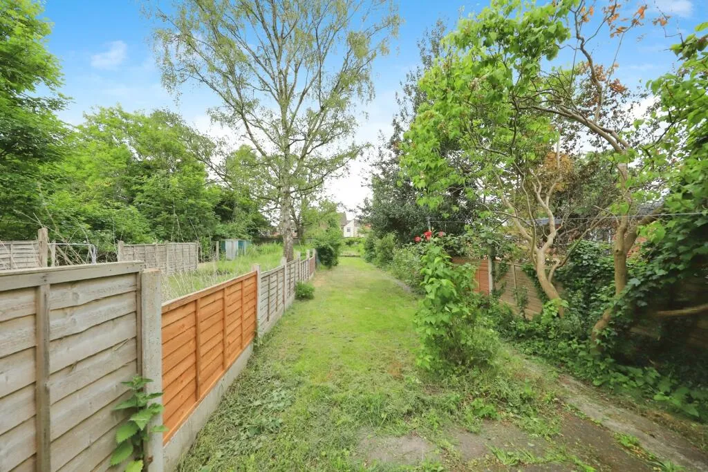 2 bed Semi-Detached