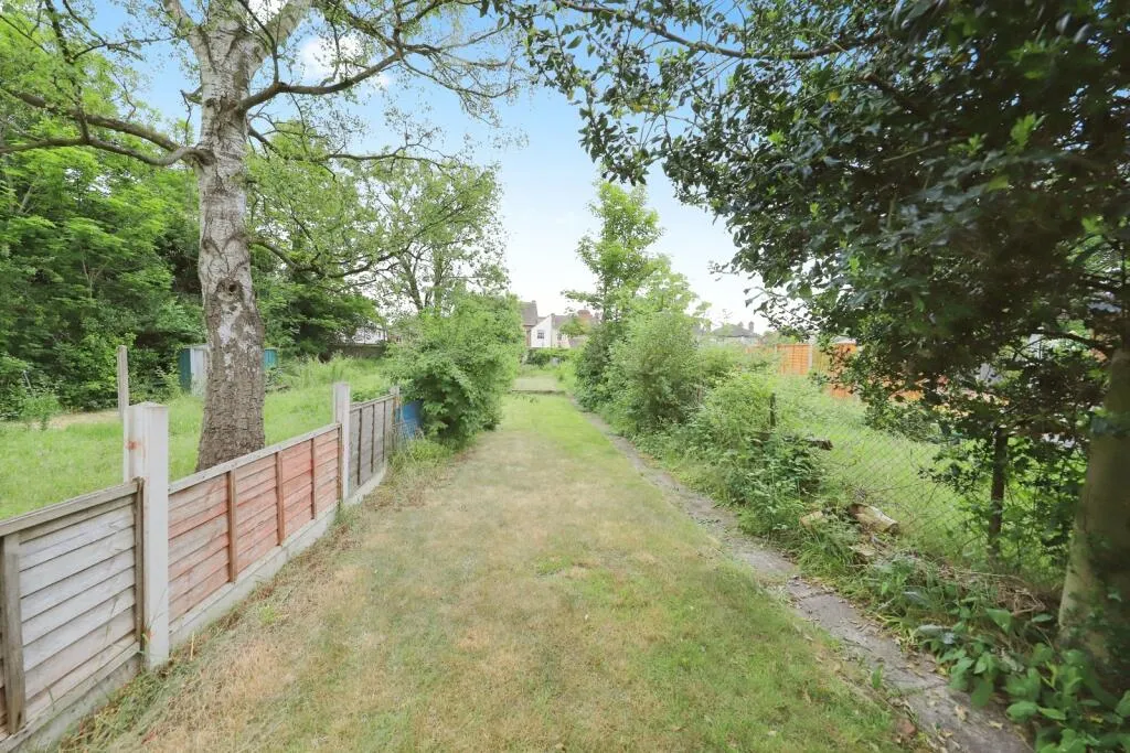 2 bed Semi-Detached