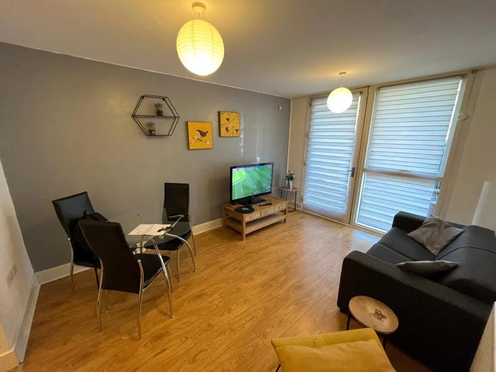 2 bed Apartment