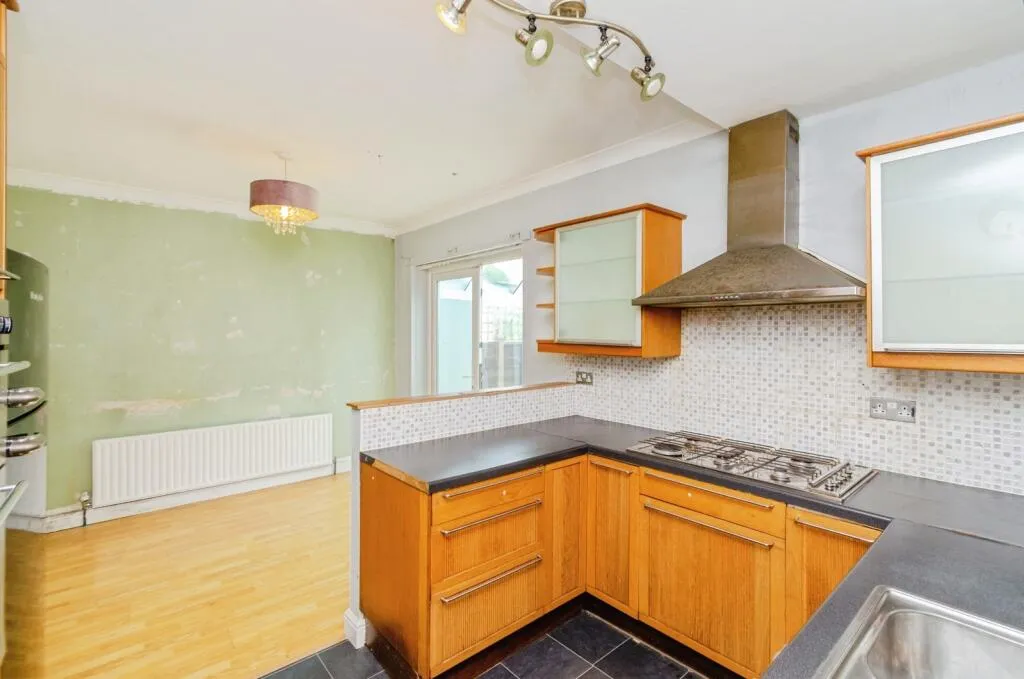 3 bed Detached