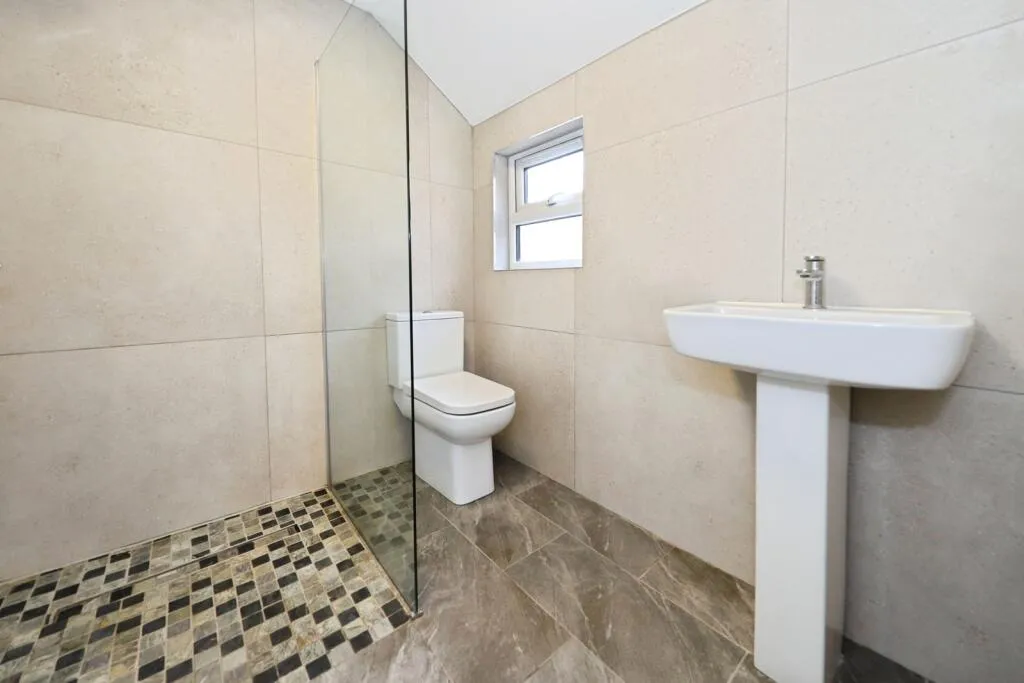 3 bed Terraced