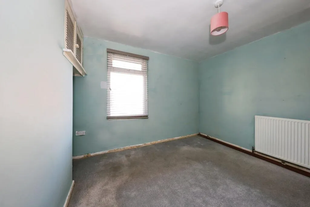 2 bed Terraced
