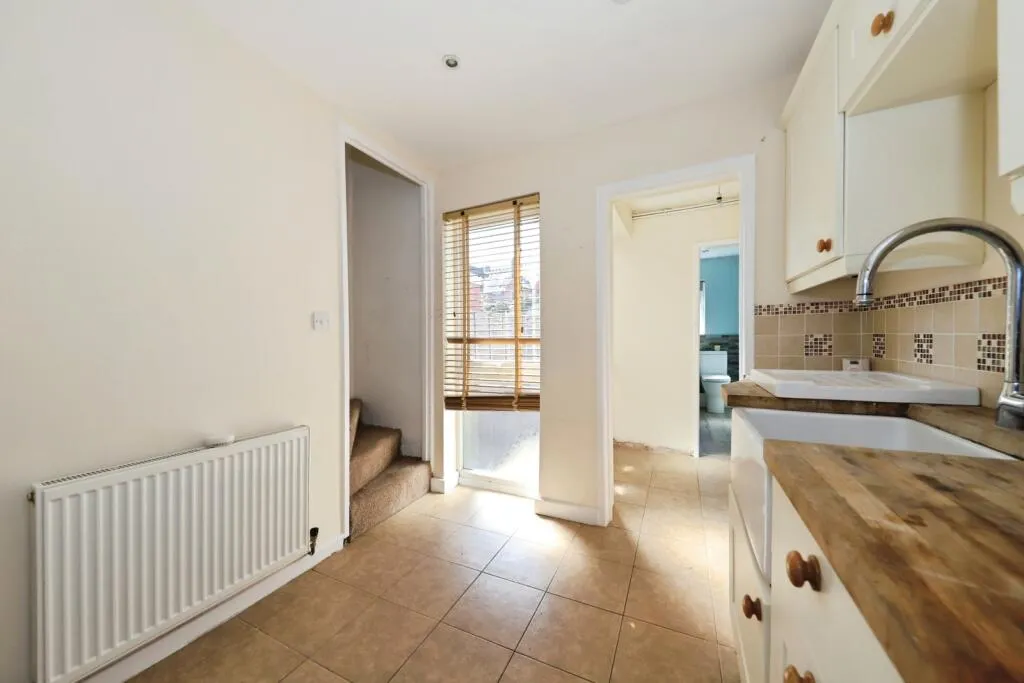 2 bed Terraced