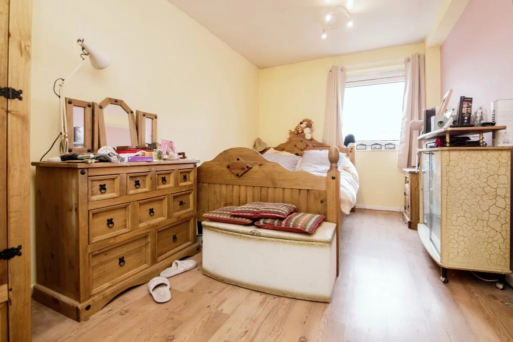 2 bed Apartment