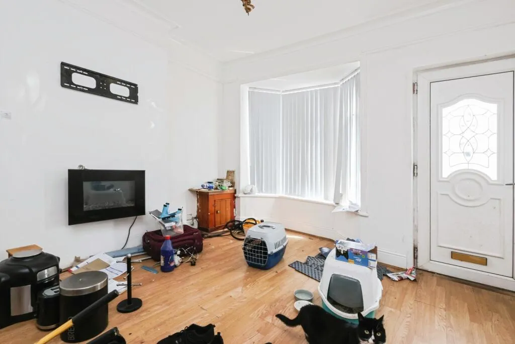 3 bed Terraced