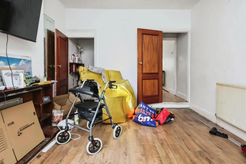 3 bed Terraced