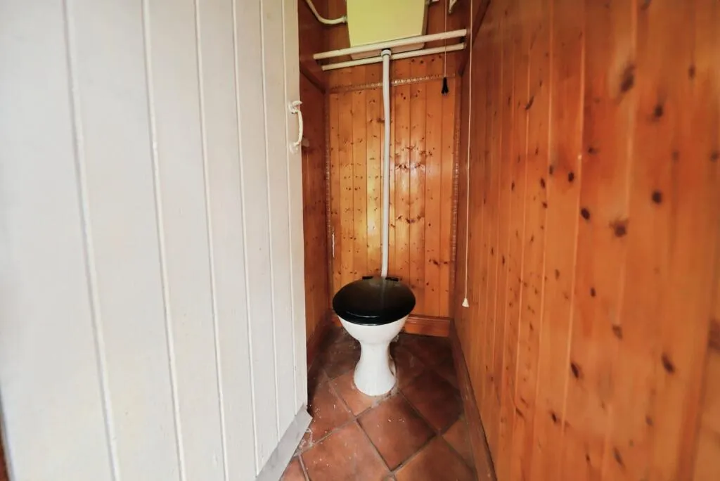 3 bed End of Terrace