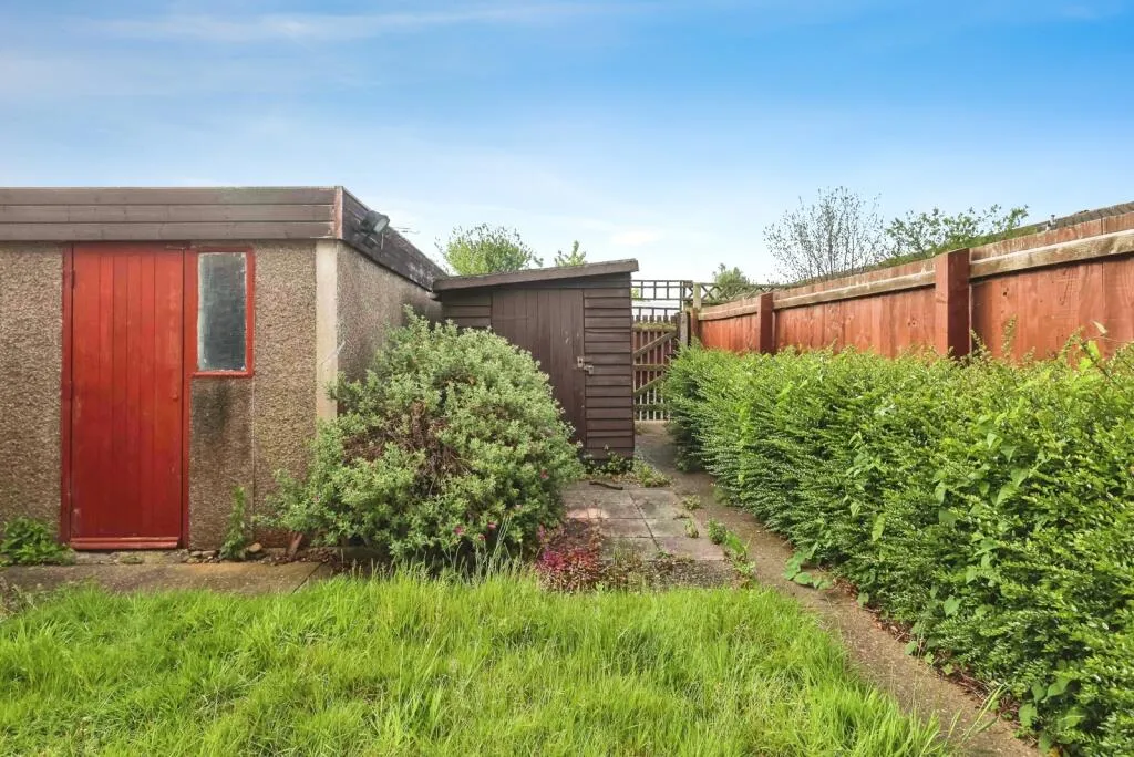 3 bed Terraced