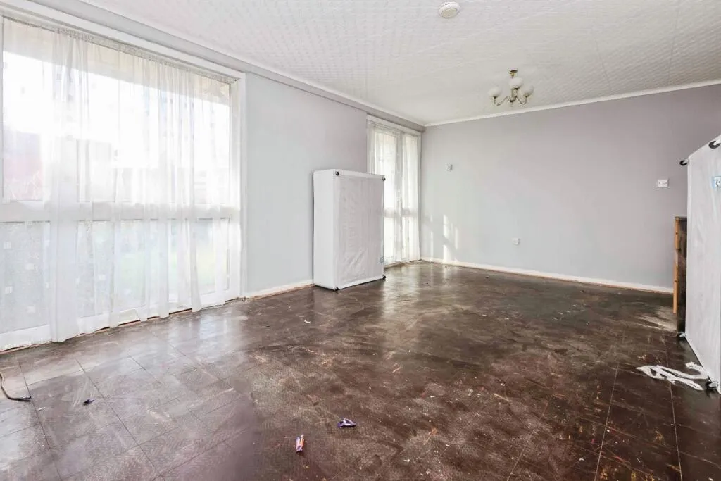 3 bed Terraced