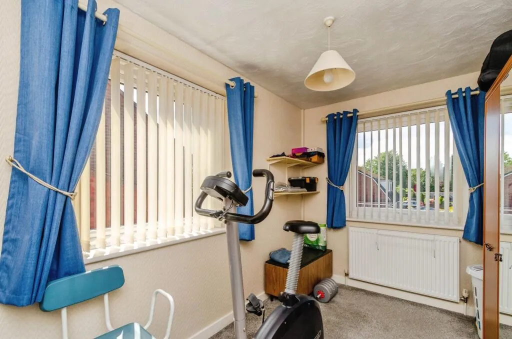 3 bed Semi-Detached