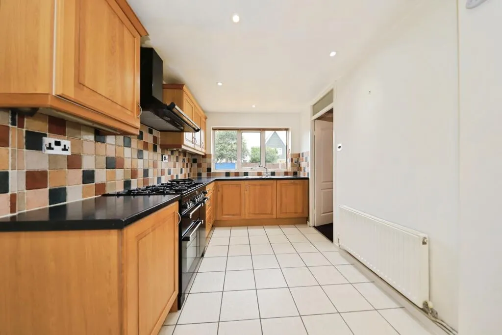 3 bed Semi-Detached