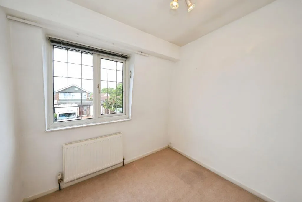 3 bed Semi-Detached
