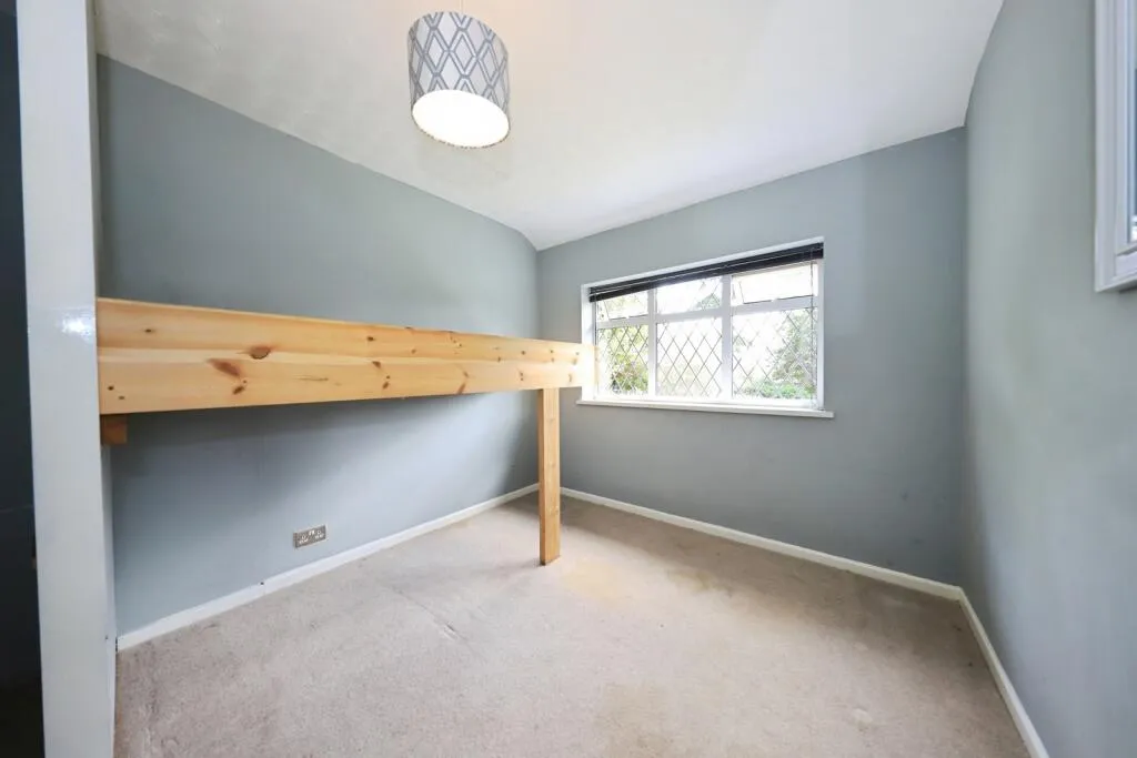 2 bed Semi-Detached Bungalow