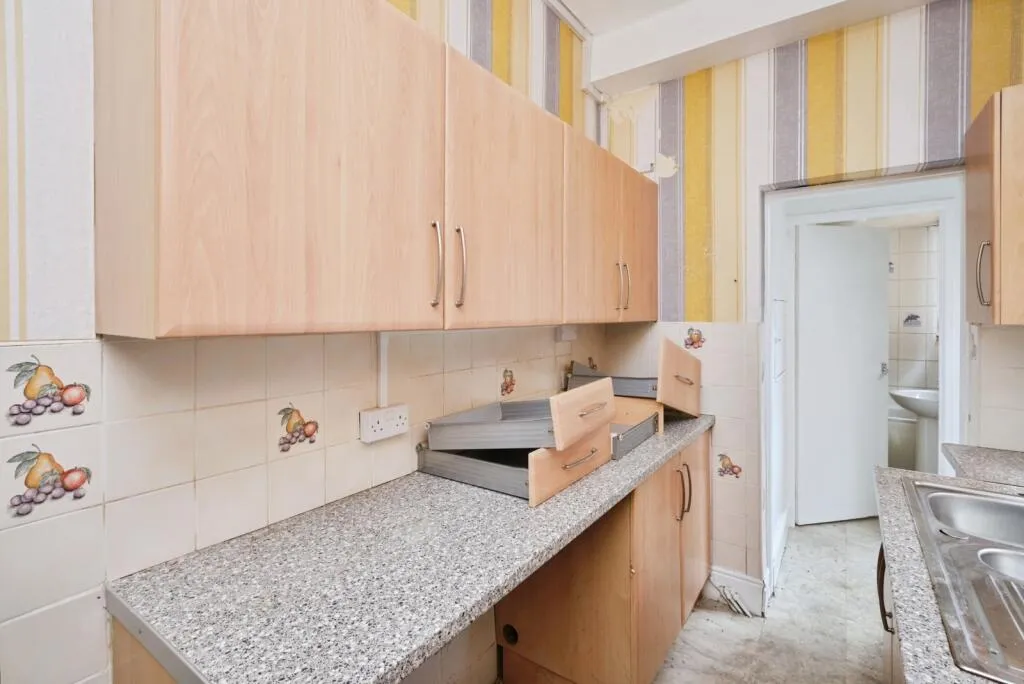 3 bed Terraced