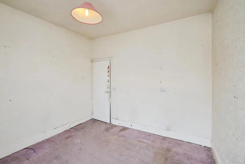 3 bed Terraced