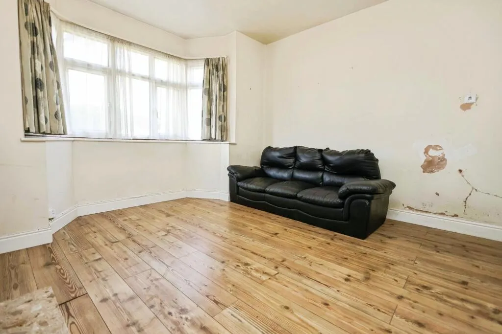 2 bed Semi-Detached