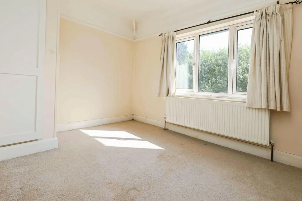 2 bed Semi-Detached