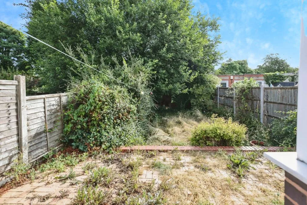 2 bed Semi-Detached