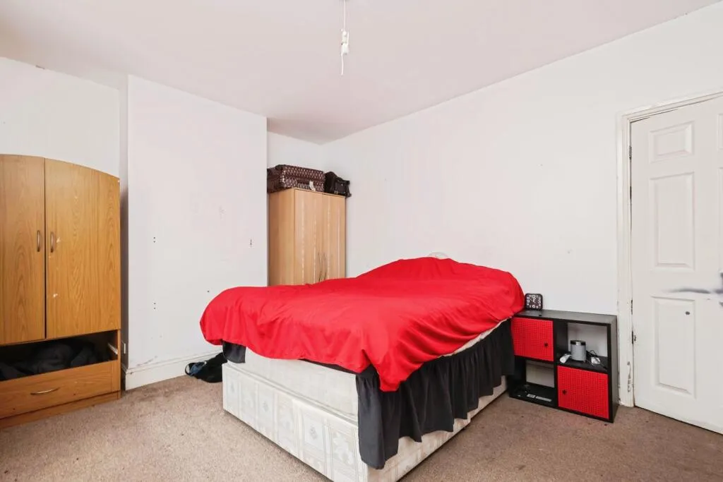 2 bed Terraced
