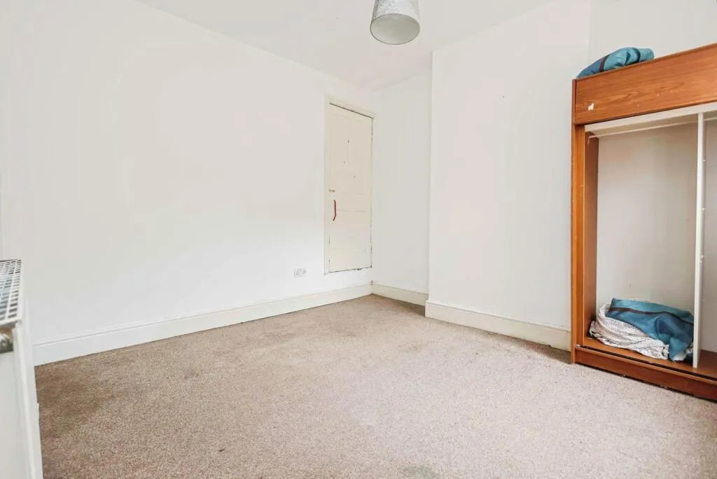 2 bed Terraced
