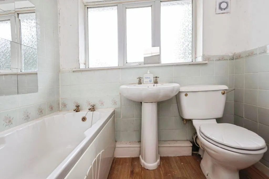 3 bed Terraced