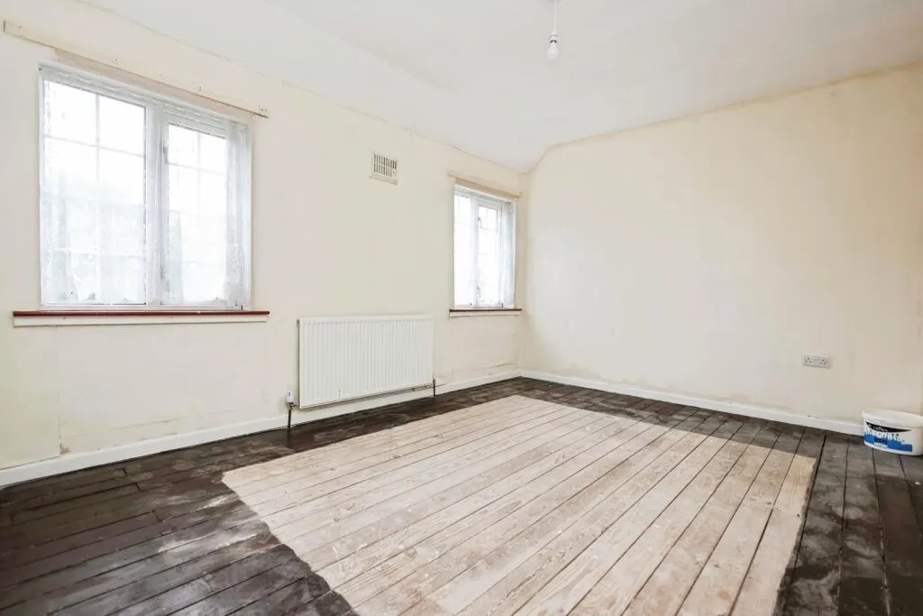 3 bed Terraced