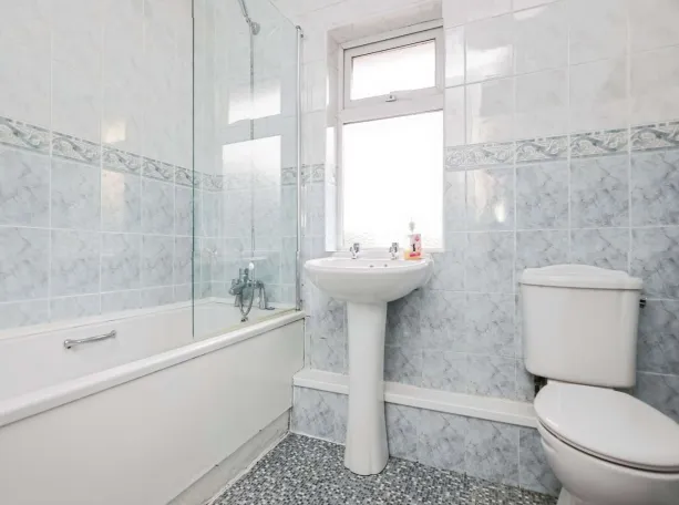 3 bed Terraced