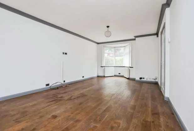 3 bed Terraced