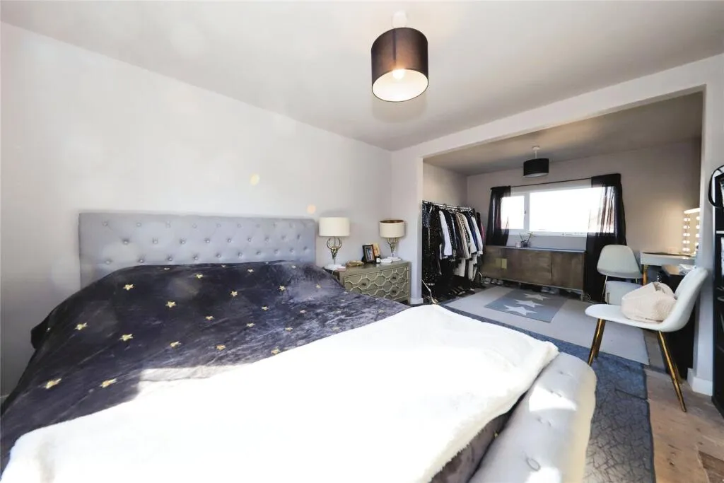 2 bed Semi-Detached