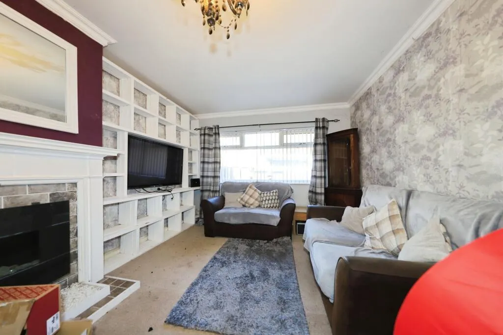 3 bed Terraced