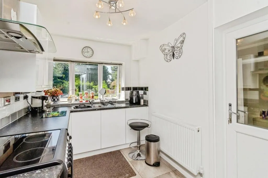 3 bed Detached