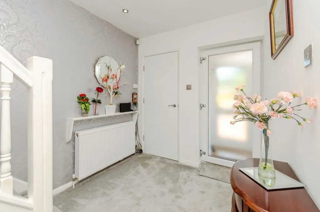 3 bed Detached