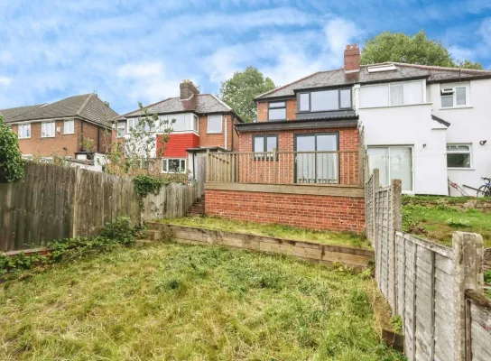 2 bed Semi-Detached