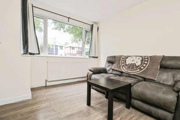 2 bed Semi-Detached