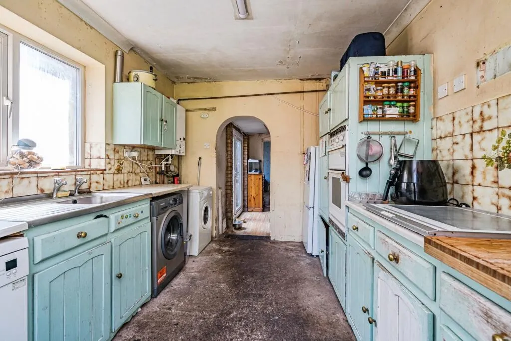 2 bed Terraced