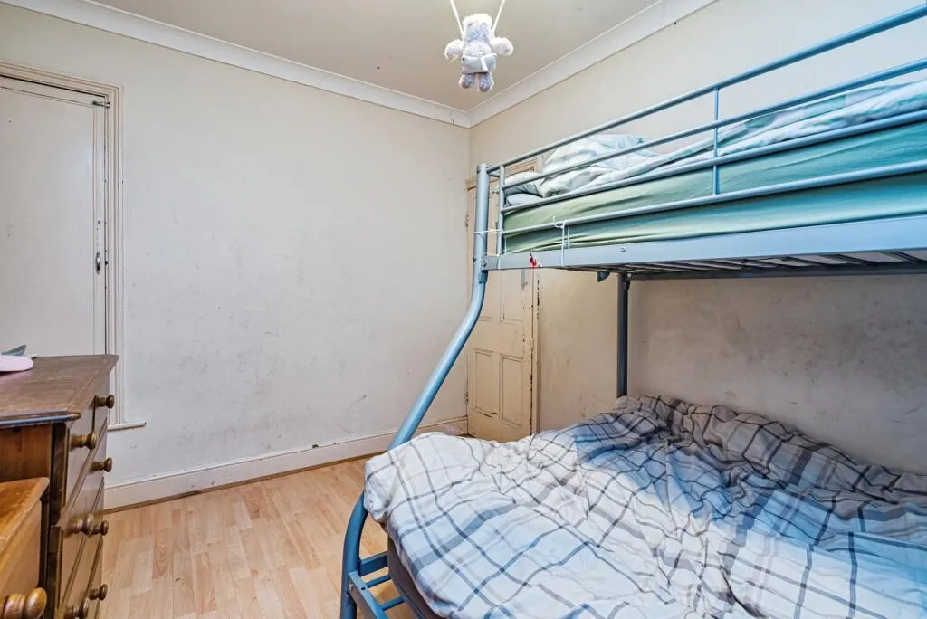 2 bed Terraced