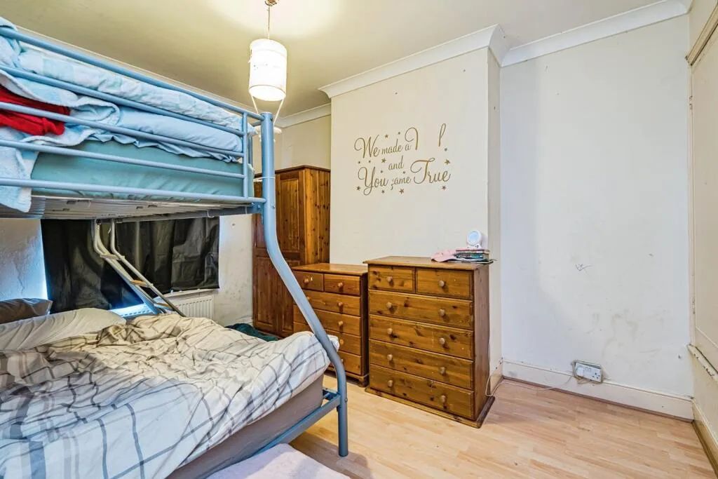 2 bed Terraced