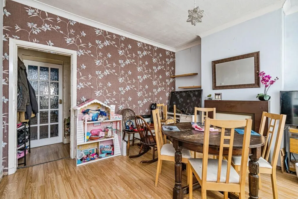 2 bed Terraced