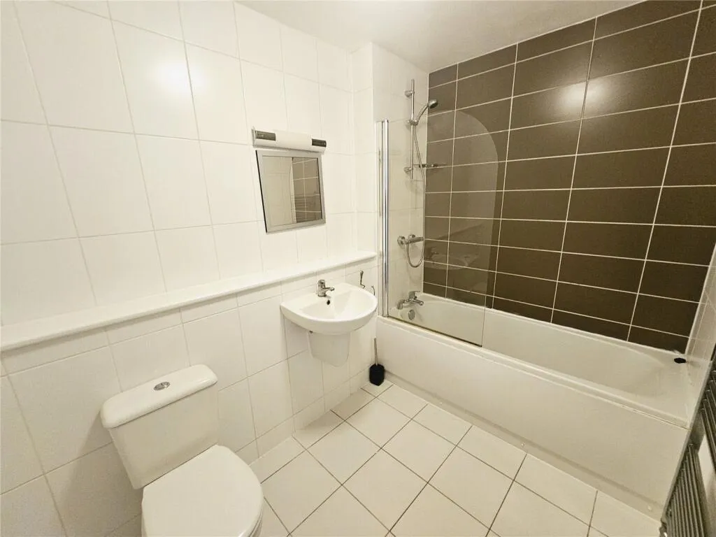 2 bed Apartment