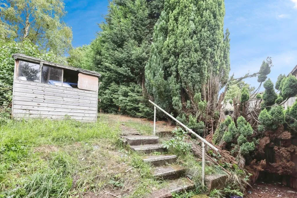3 bed Semi-Detached
