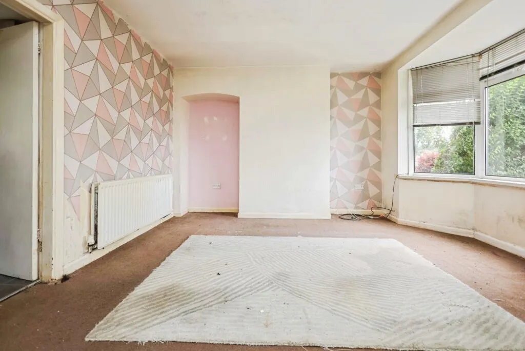 3 bed Semi-Detached