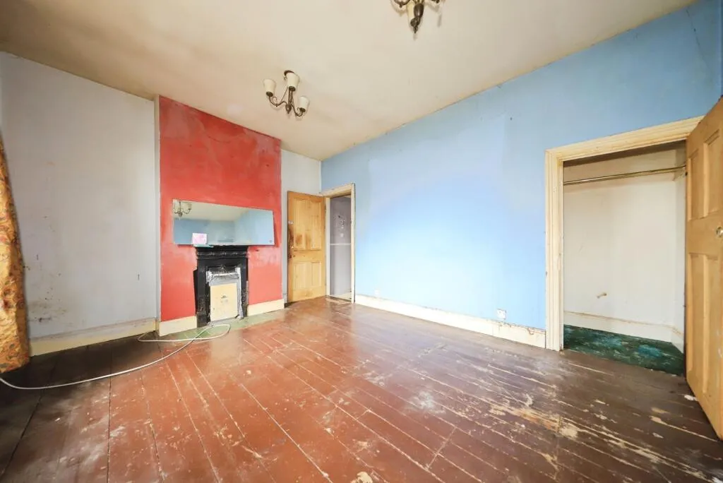 3 bed Terraced