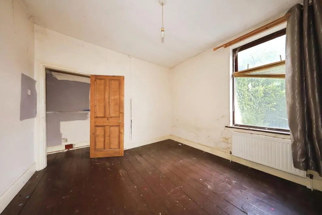 3 bed Terraced