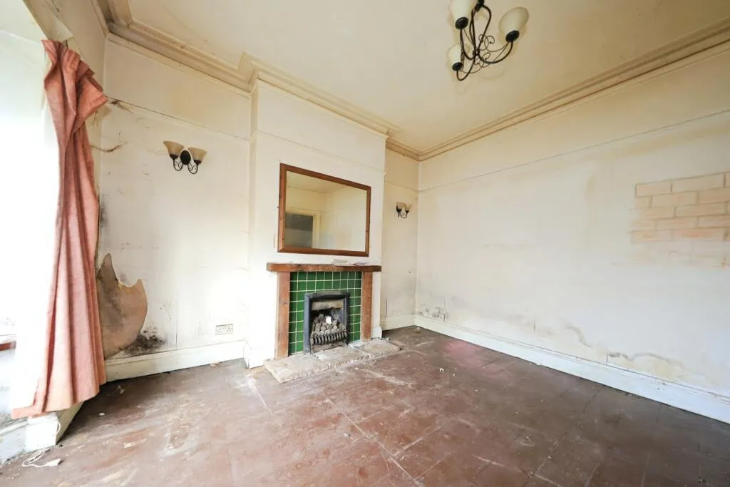 3 bed Terraced