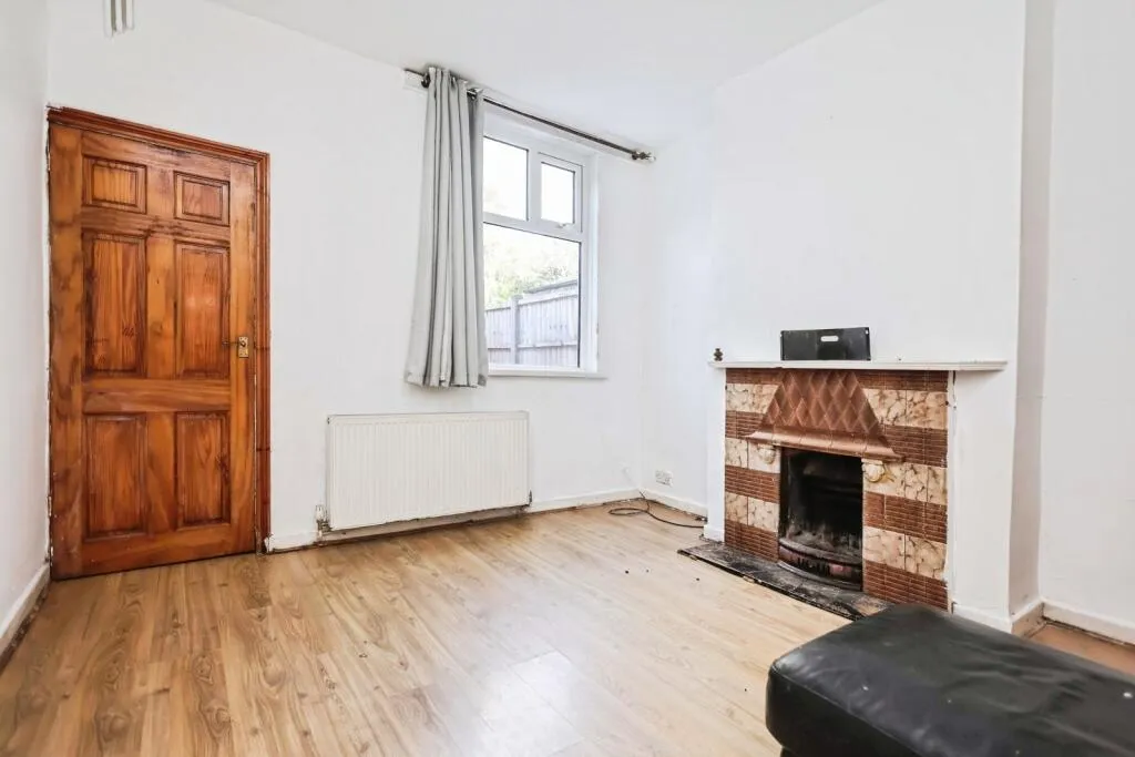 2 bed Terraced