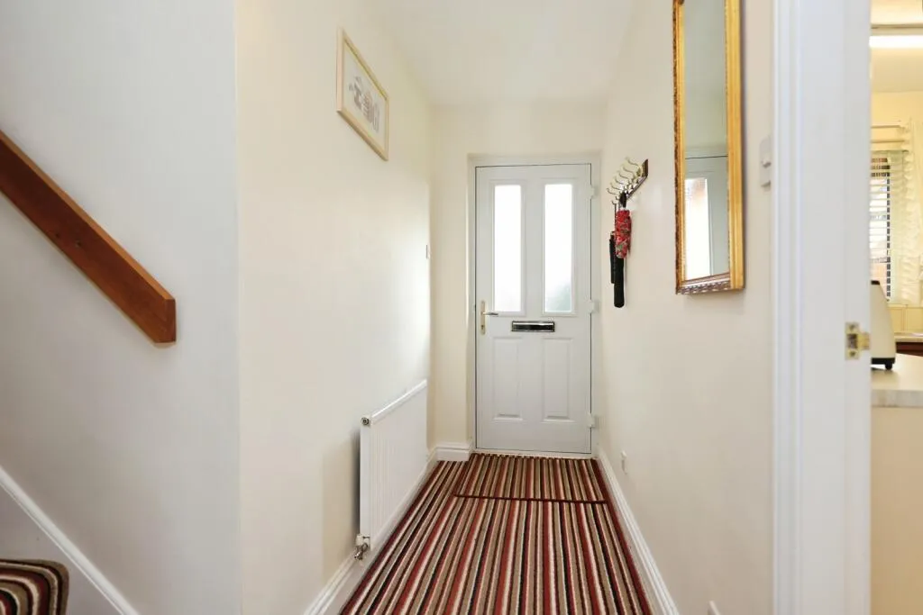 4 bed Detached
