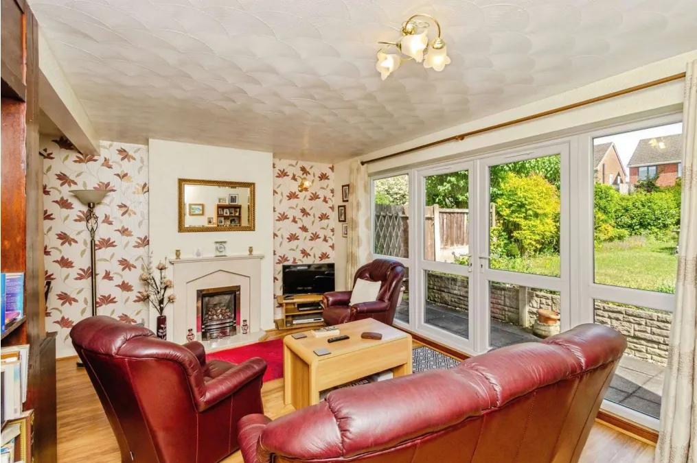 3 bed Semi-Detached