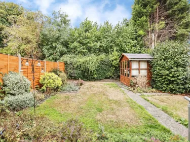 3 bed End of Terrace