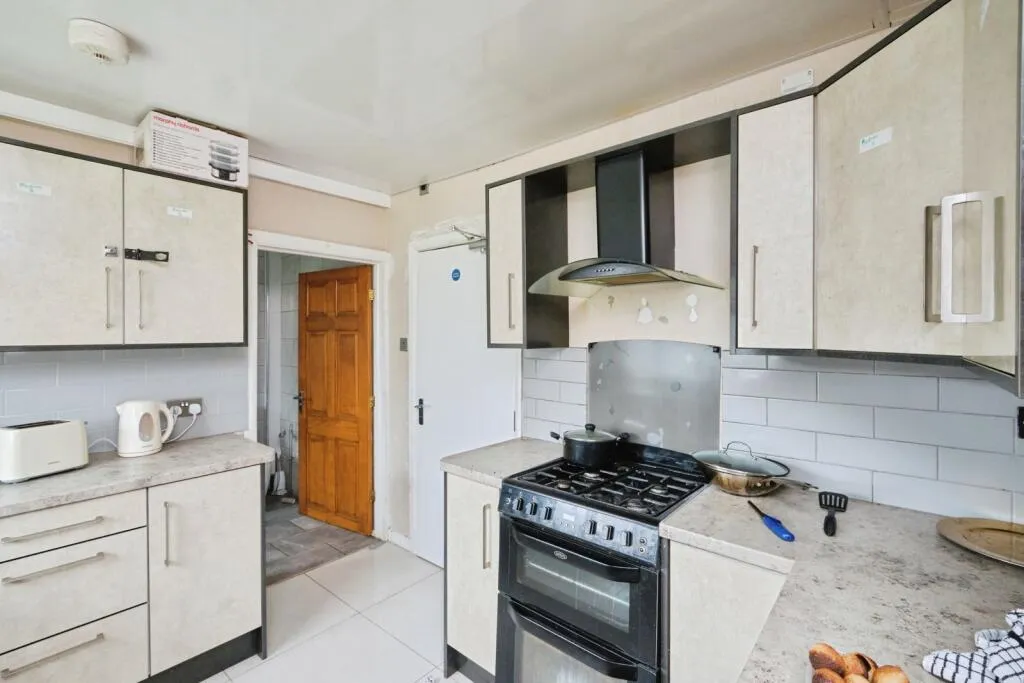 3 bed Terraced