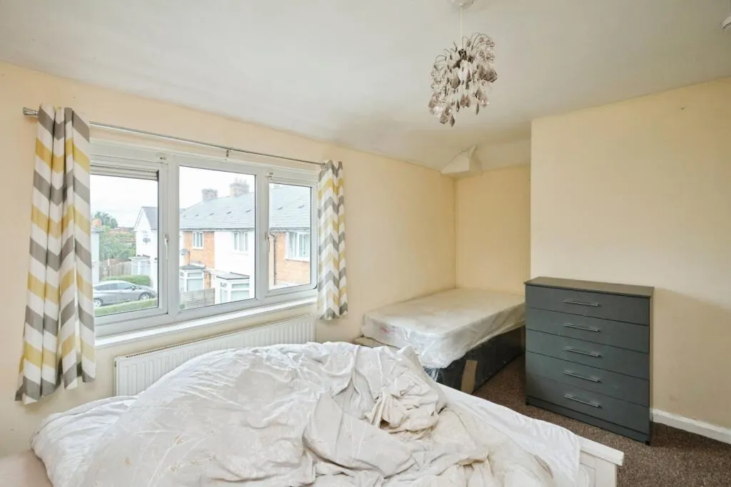 3 bed Terraced